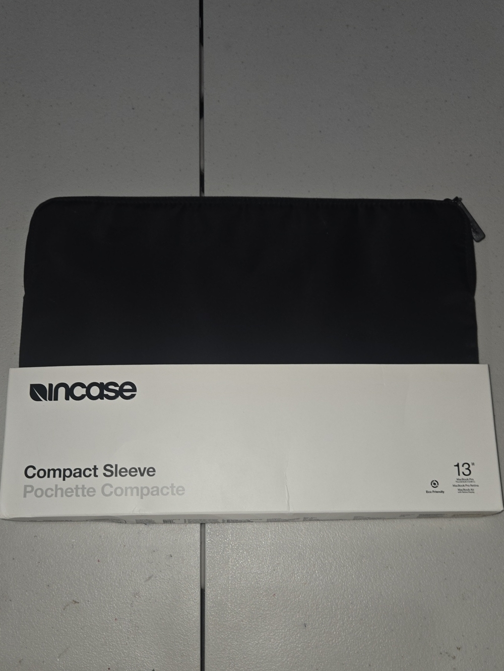 Incase Compact Sleeve 13" Laptop Sleeve - Black